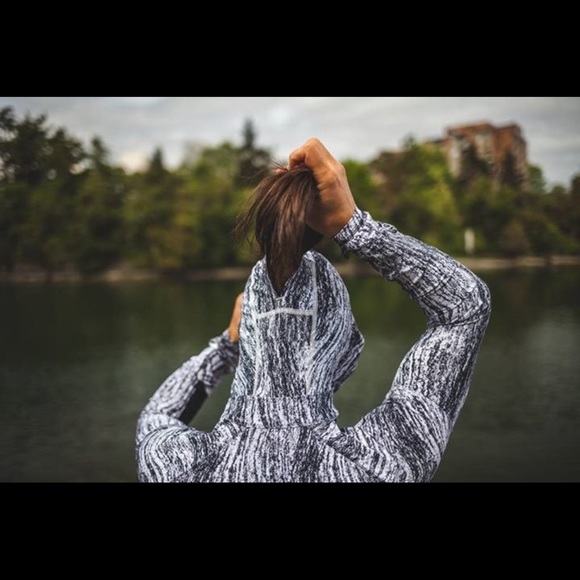 Lululemon run beam hoodie - Picture 4 of 5